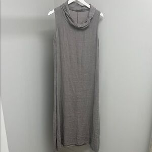 Elegant Sleeveless Gray Maxi Dress